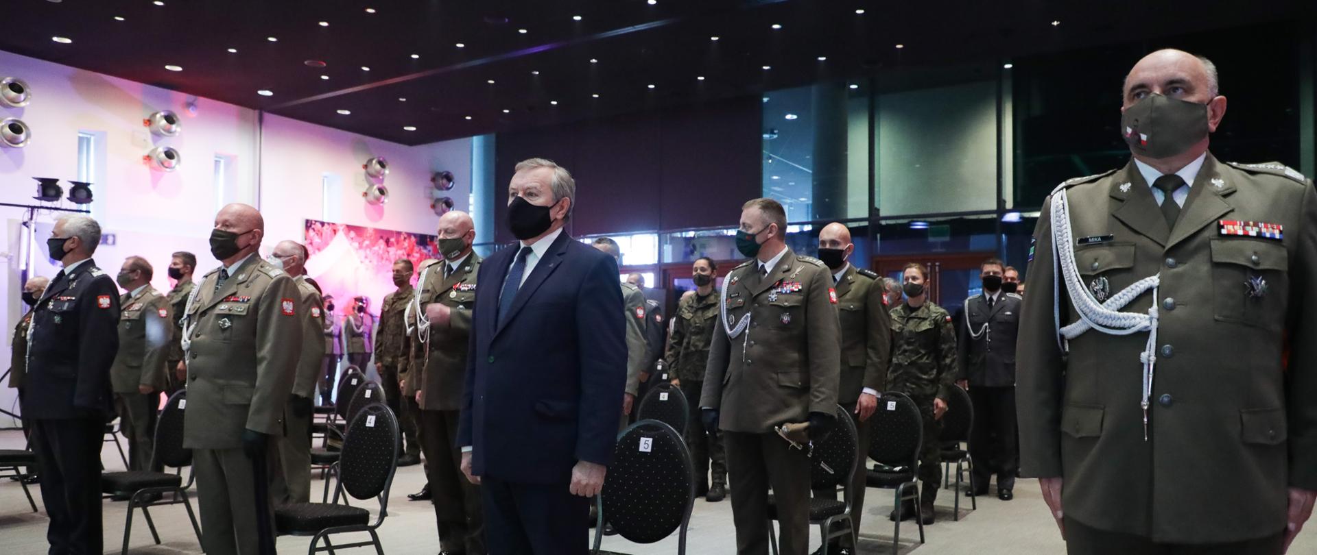 Minister Kultury, Dziedzictwa Narodowego i Sportu podczas uroczystości Gali Sportu Wojskowego