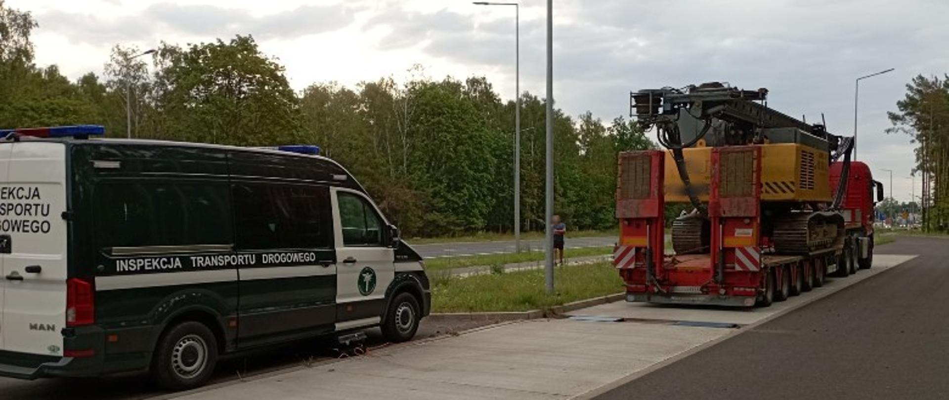 Widok pojazdu ITD oraz kontrolowanego pojazdu nienormatywnego