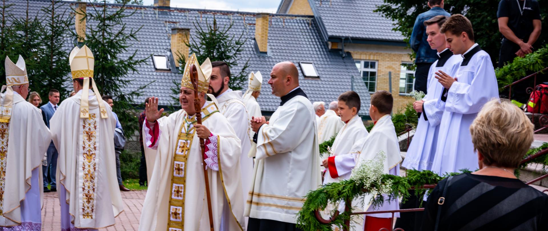 100 lat konsekracji kościoła parafialnego pw. Zwiastowania NMP w Janówce