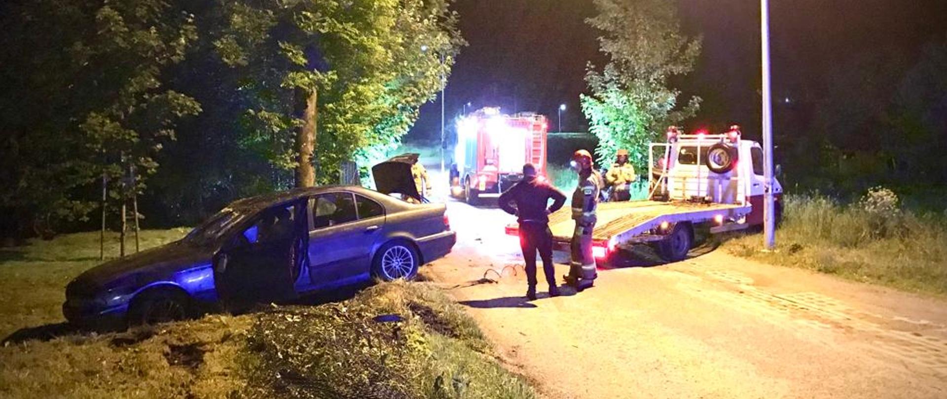 Dachowanie samochodu osobowego