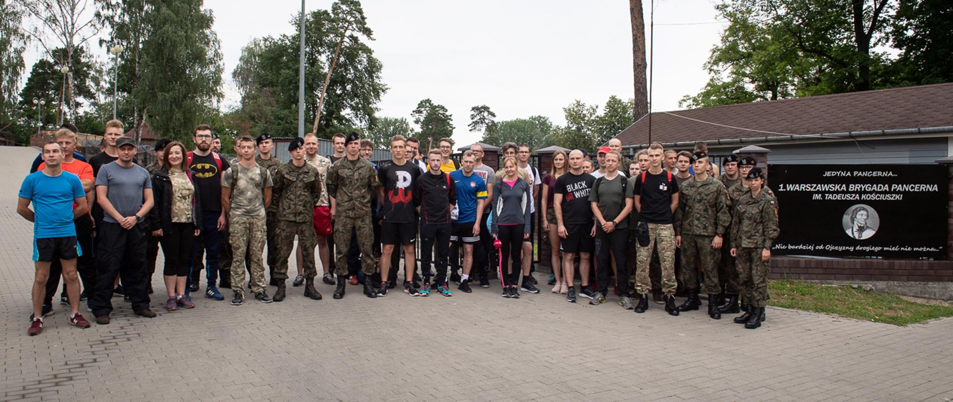 WK5_7043_Slider_1280-2