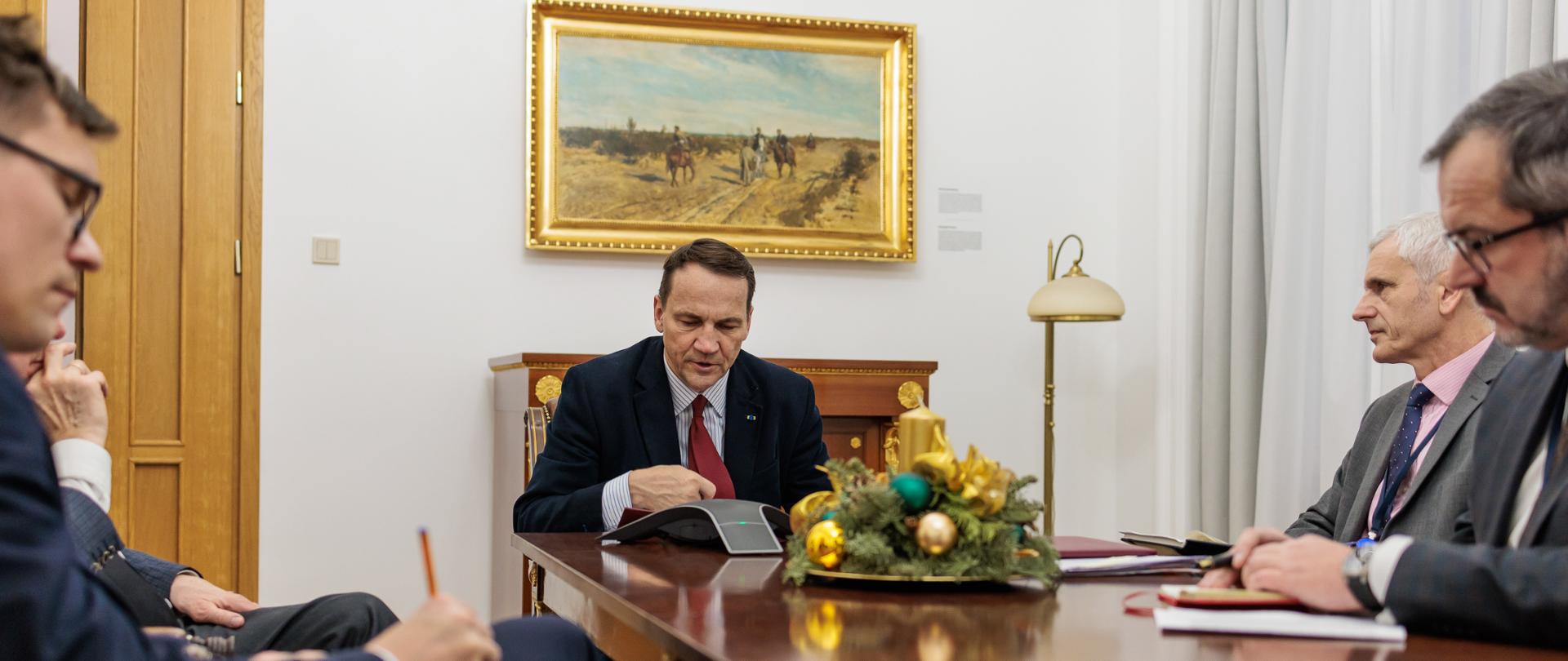 Rozmowa Min. Sikorskiego 