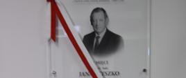 Uroczystość odsłonięcia tablicy w siedzibie NFOŚiGW upamiętniającej świętej pamięci profesora Jana Szyszko.