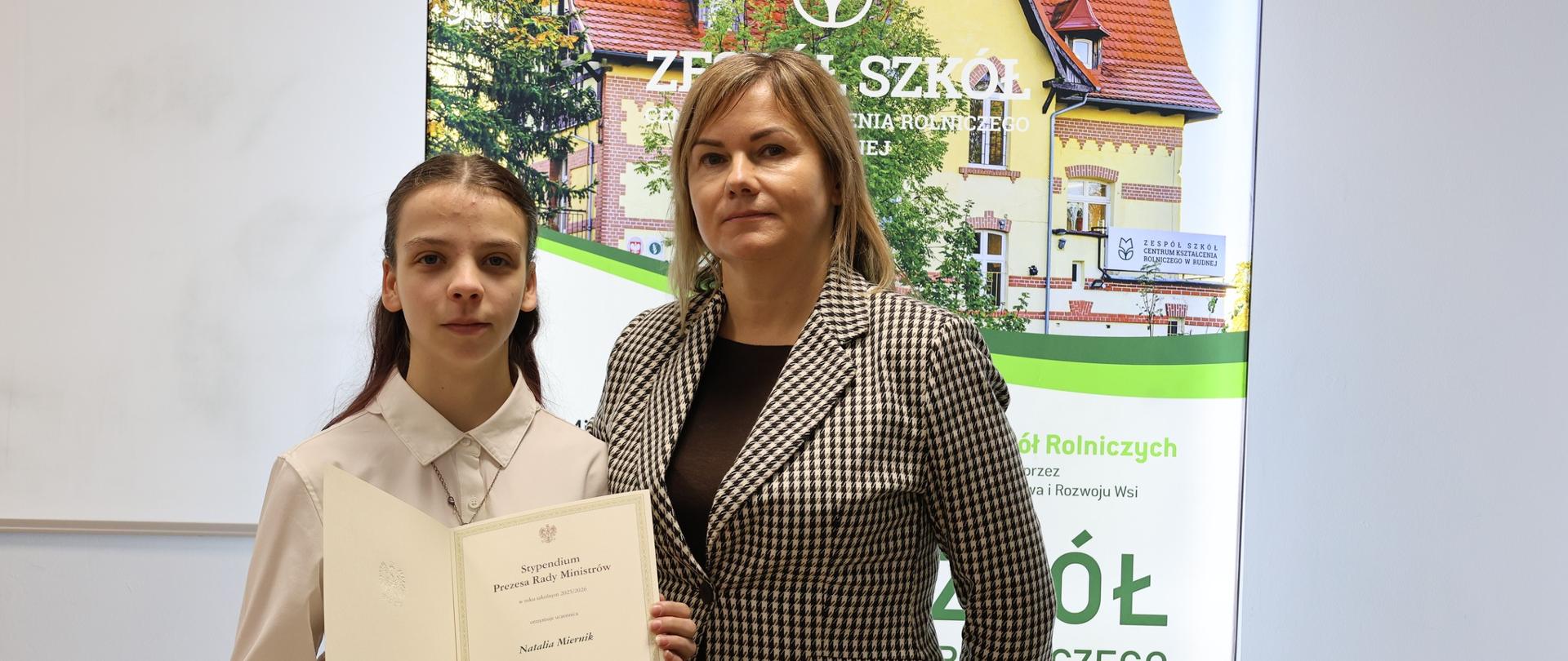 Stypendystka Prezesa Rady Ministrów z Dyrektorką