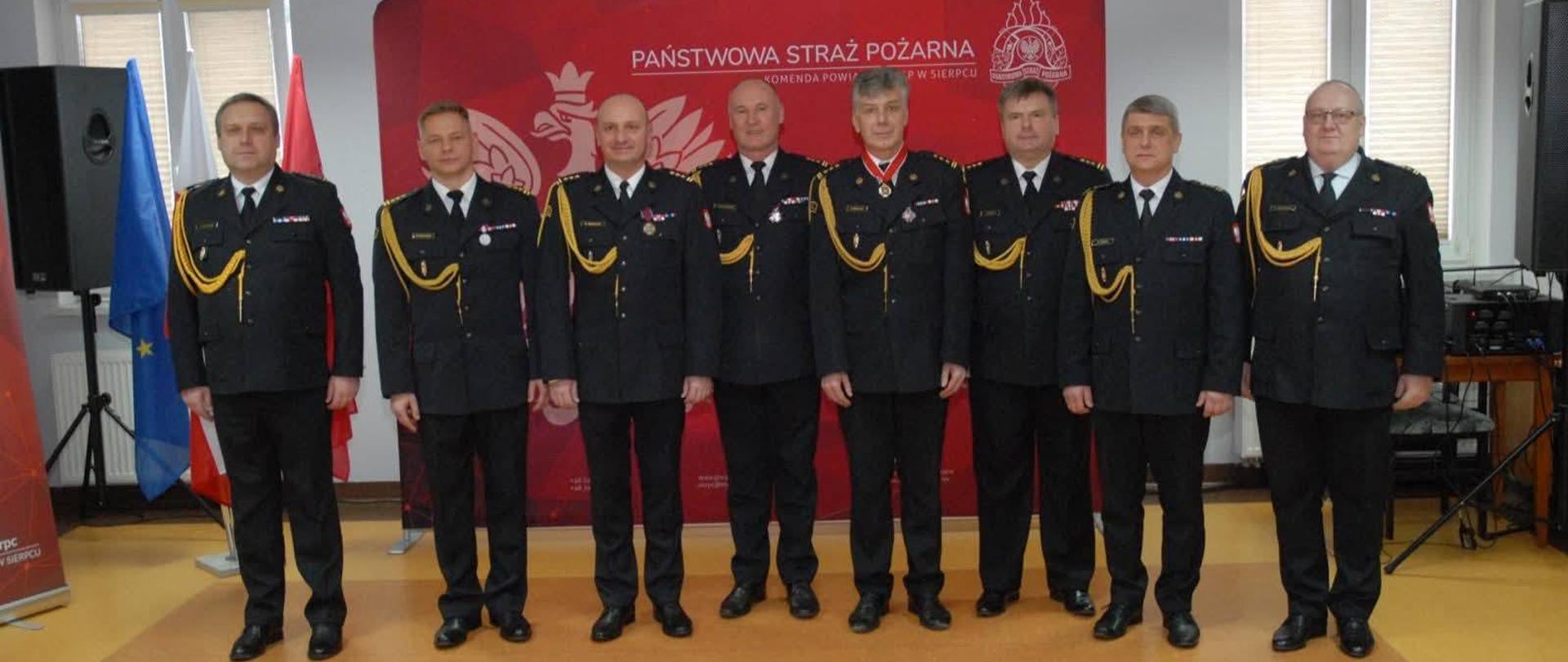 Uroczyste zdanie i przyjęcie obowiązków Komendanta Powiatowego PSP w Sierpcu