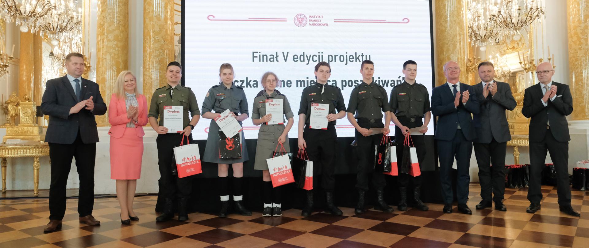 Zdjęcie z Finału V edycji projektu edukacyjnego „Łączka i inne miejsca poszukiwań”