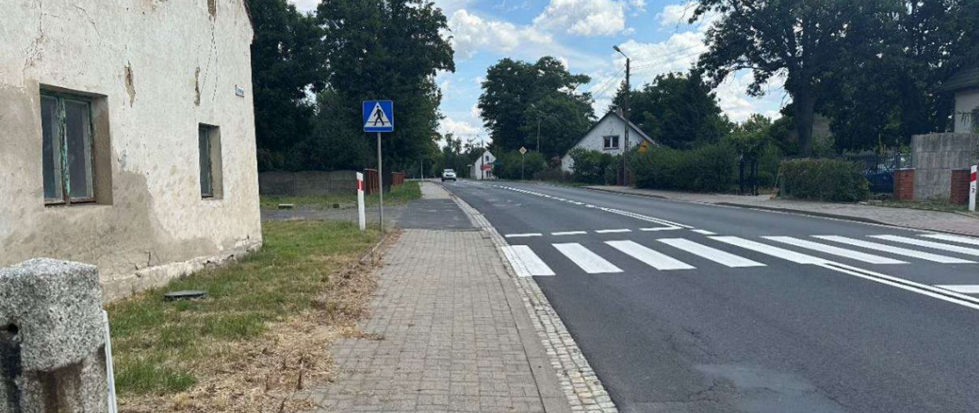 DK35 - przejście dla pieszych w Wojnarowicach