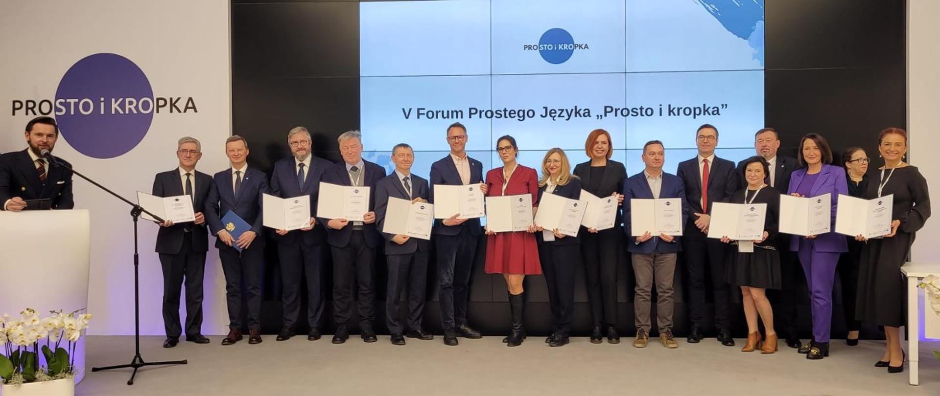 Państwowa Inspekcja Sanitarna stawia na prosty język