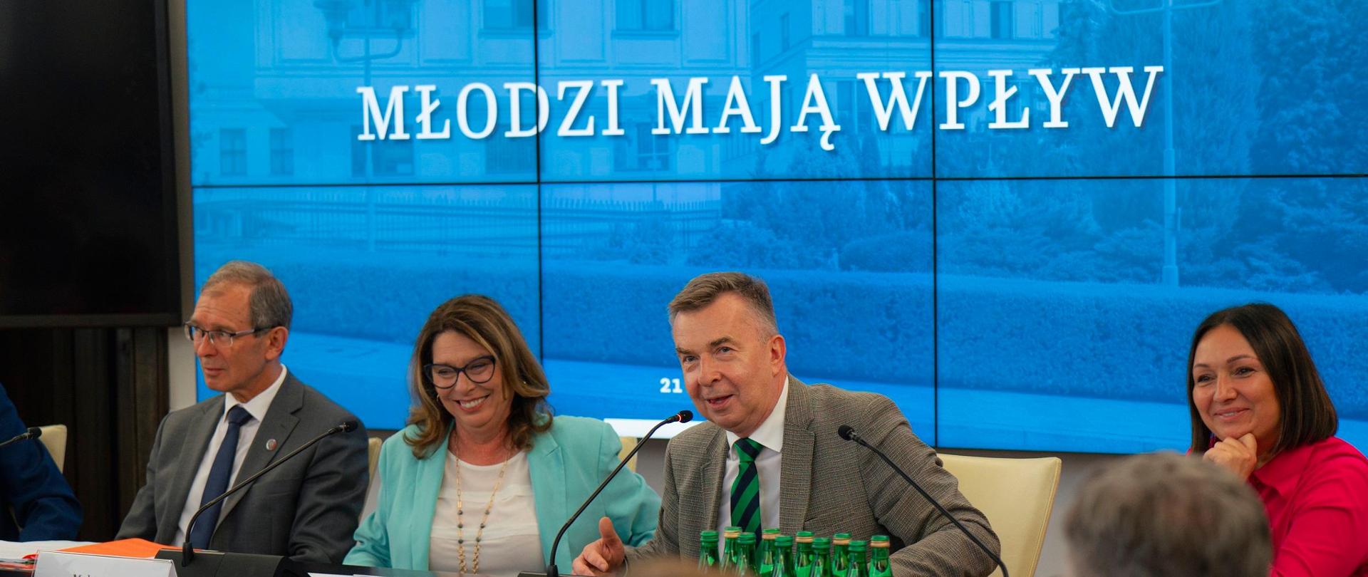 Konferencja ,,Młodzi maja wpływ" w Senacie RP