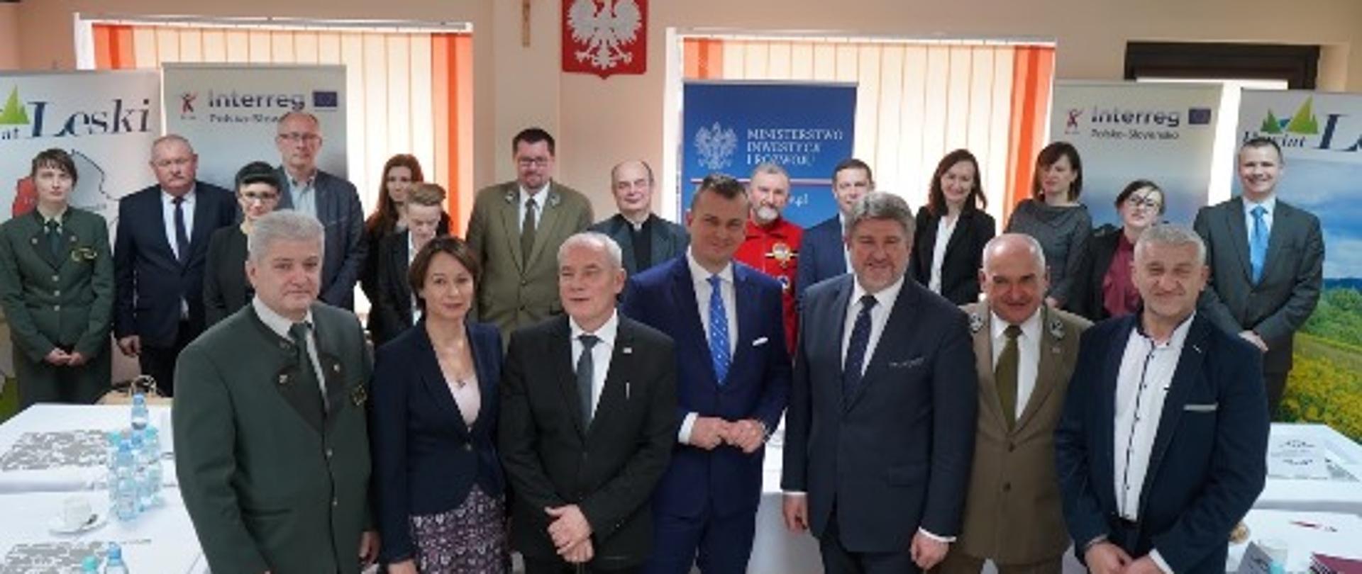 Podpisanie umowy o dofinansowanie realizacji projektu „Porta Rusica – z Połonin w Bieszczady”
