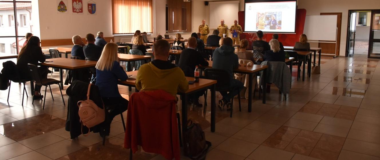 Szkolenia z reagowania na zagrożenia z powietrza w powiecie skarżyskim