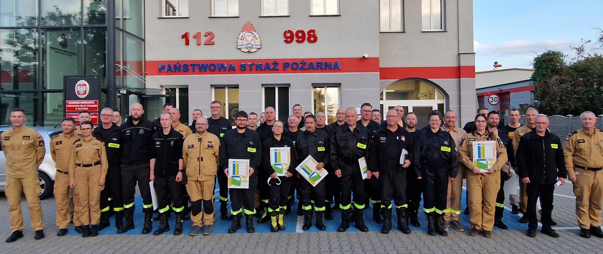 zdjęcie grupowe