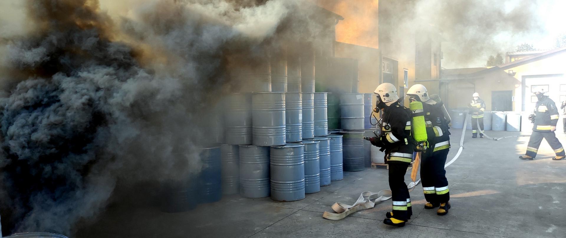 Ćwiczenia rozlewnia miodu.