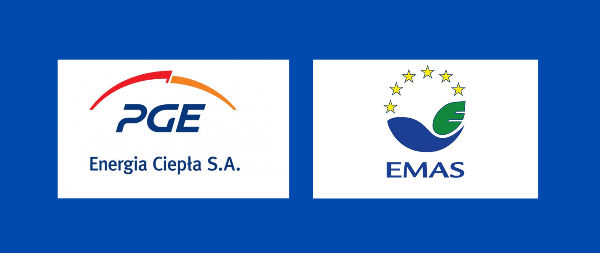 Na niebieskim tle dwa kolorowe logotypy. Po lewej logotyp z podpisem PGE Energia Ciepła S.A., a po prawej logotyp z podpisem EMAS.