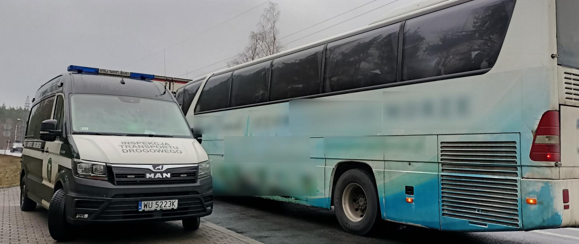 Zdjęcie poglądowe jednej z kontroli autokaru z archiwum WITD w Poznaniu