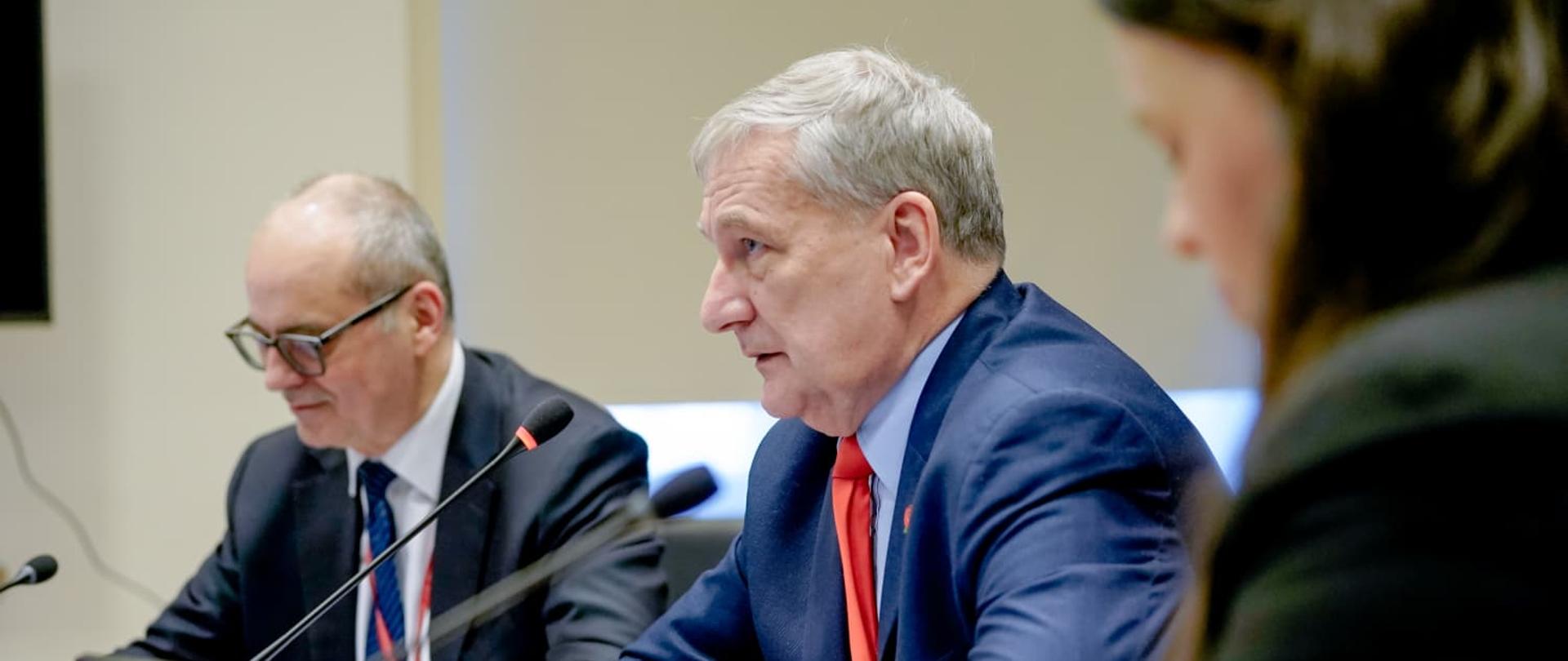 Odprawa służb 9 lutego 2026