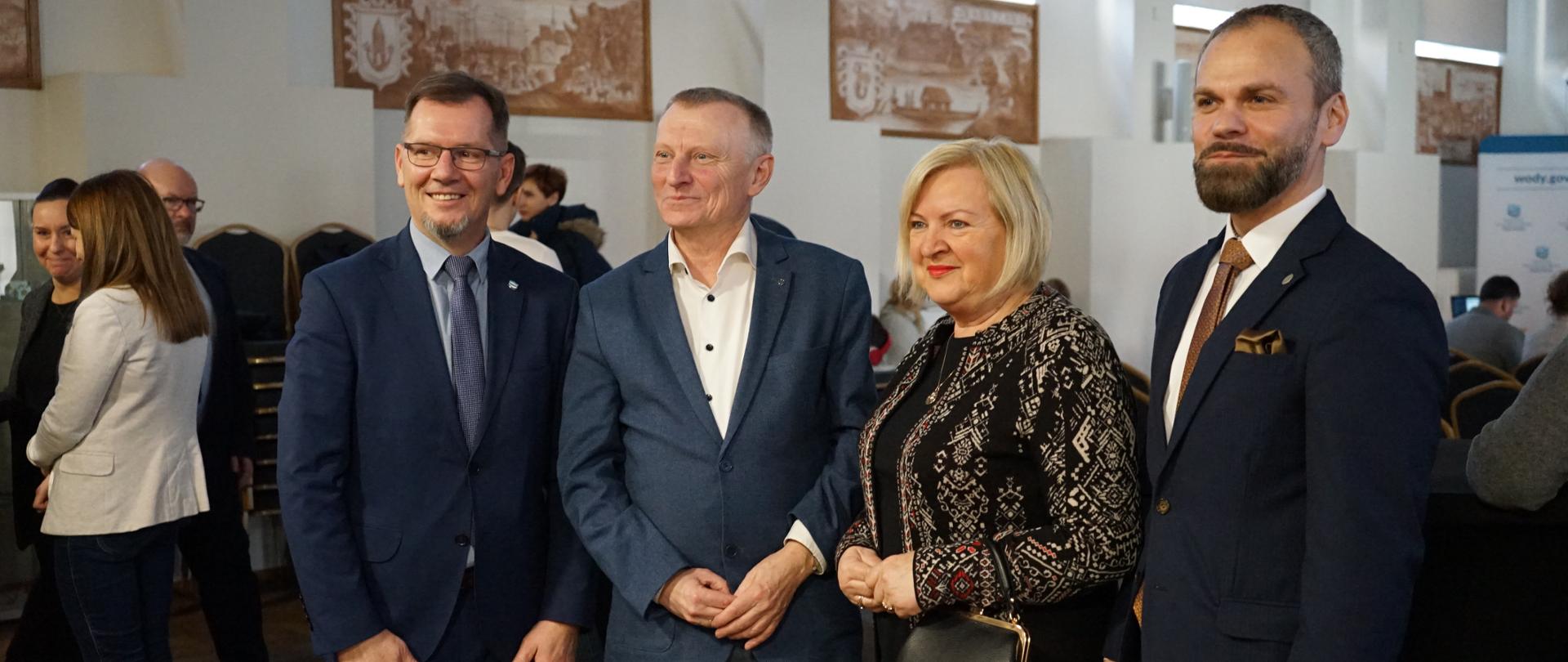 Konferencja 10 lutego 2025 dyrektor z samorządowcami