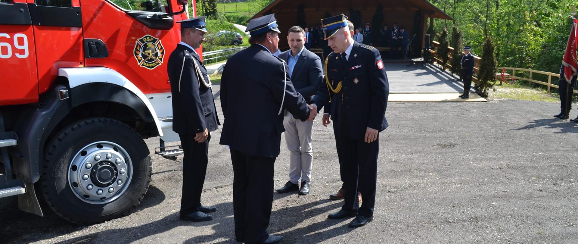 Poświęcenie samochodu OSP Jasienica