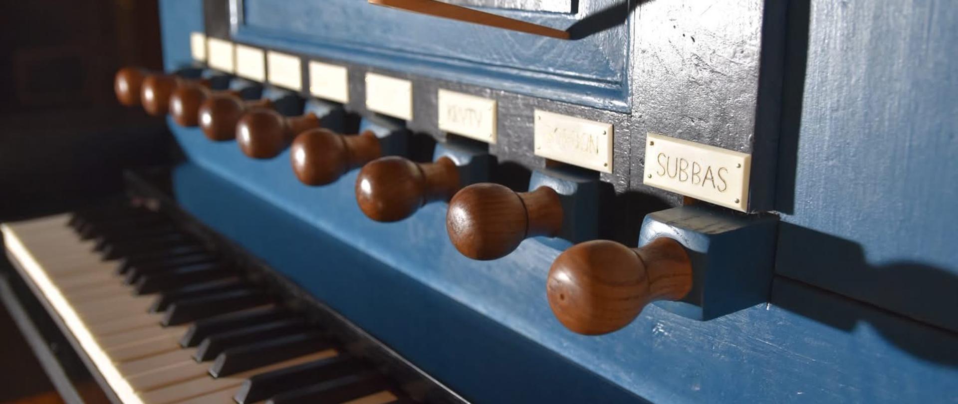 Zakończyliśmy prace konserwatorsko-restauratorskie przy organach w kościele pw. Wniebowzięcia NMP w Kołakach Kościelnych