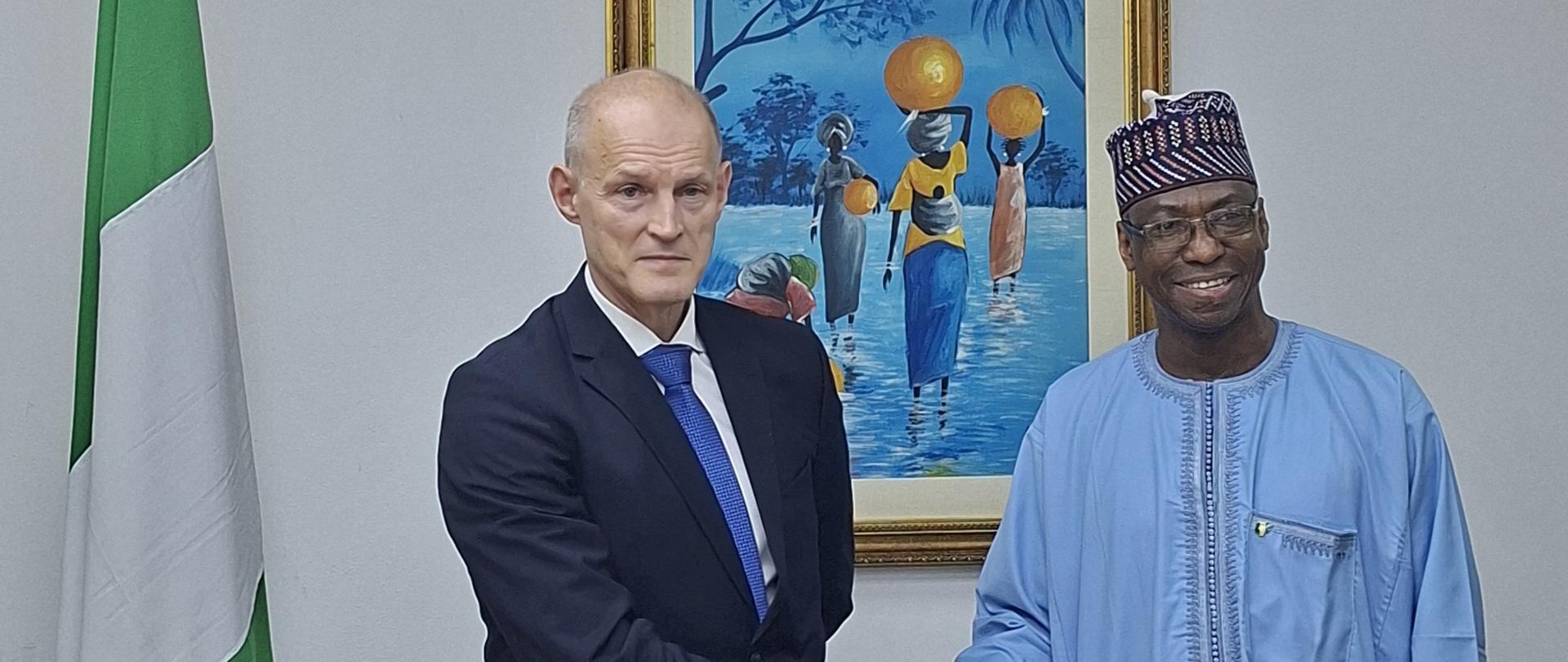 Min. W. Zajączkowski i Amb. D. U. Ahmed