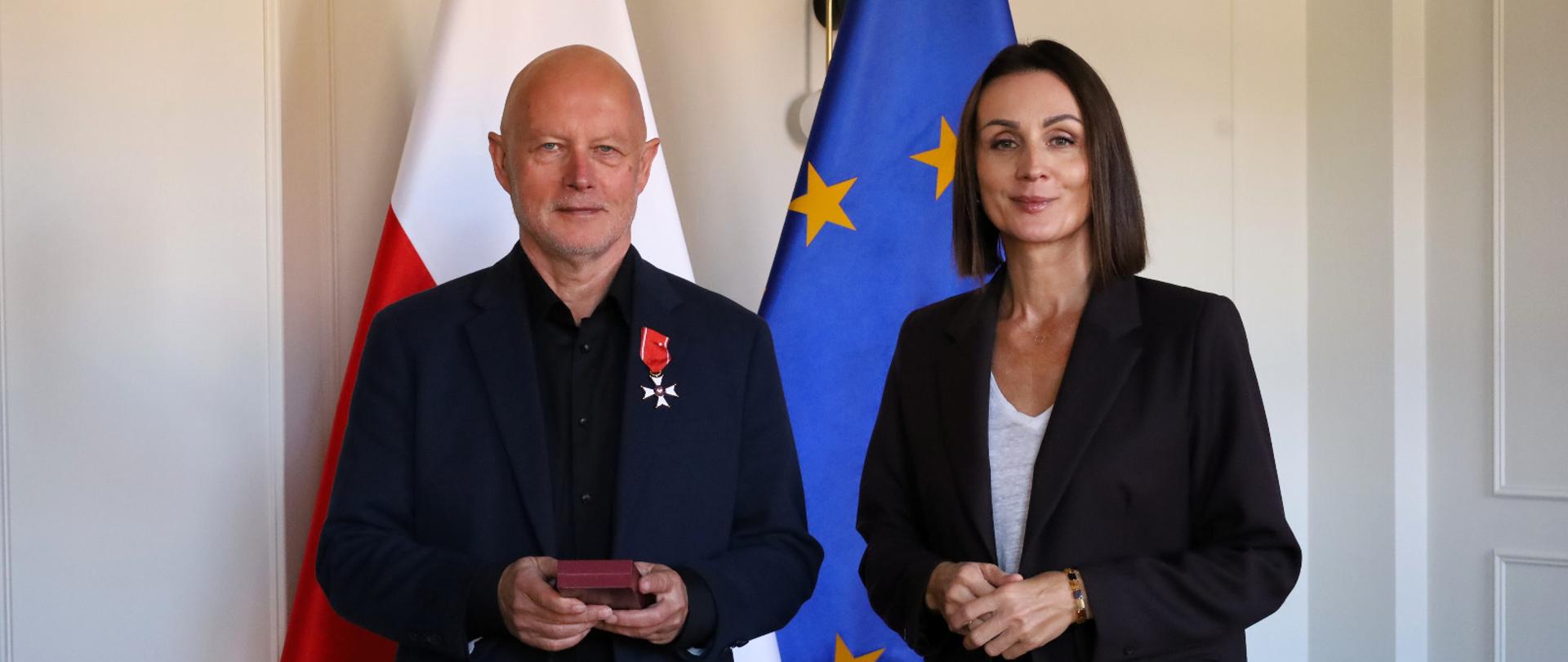 Krzyż Kawalerski Orderu Odrodzenia Polski.