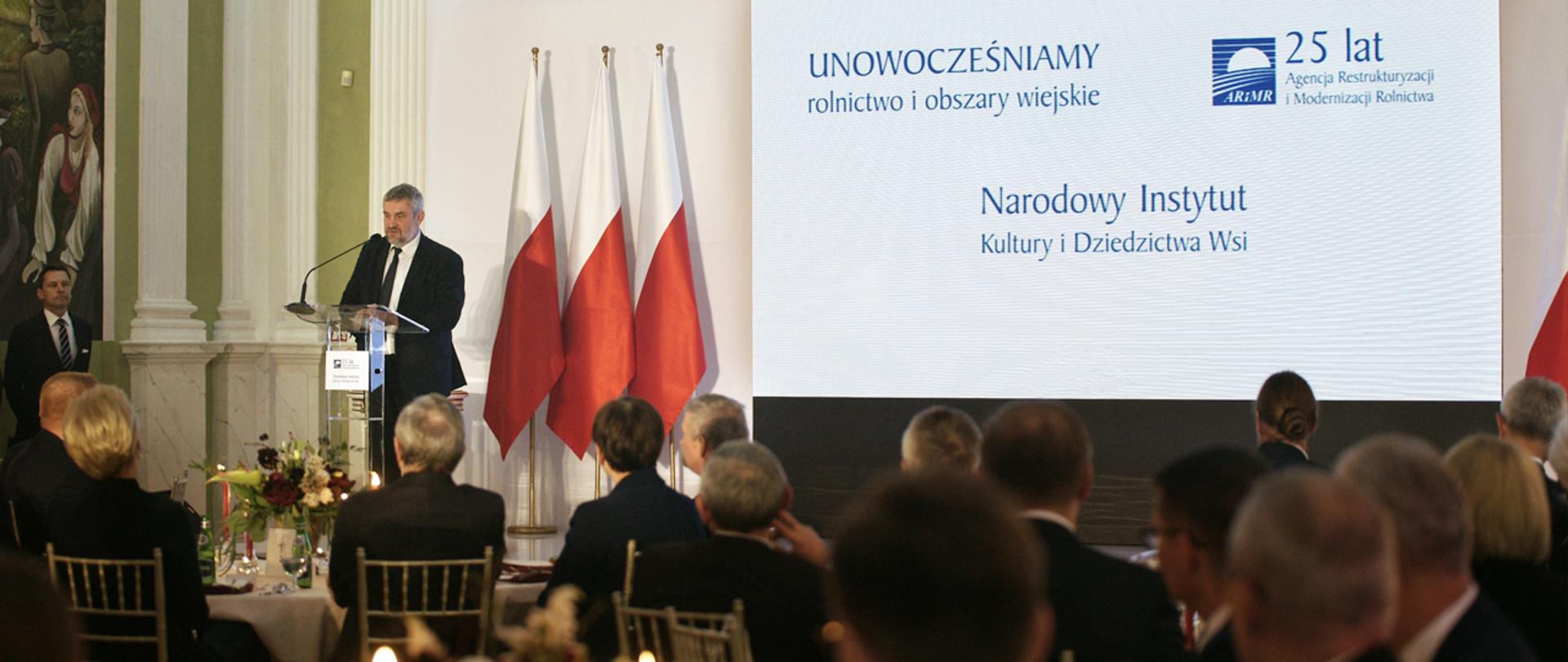 Minister J. K. Ardanowski podczas Gali 25-lecia ARiMR