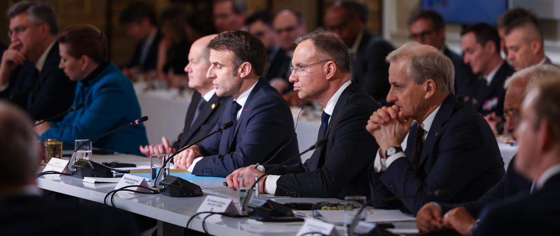 Participation du Président de la République de Pologne Andrzej Duda à la conférence parisienne de soutien à l'Ukraine