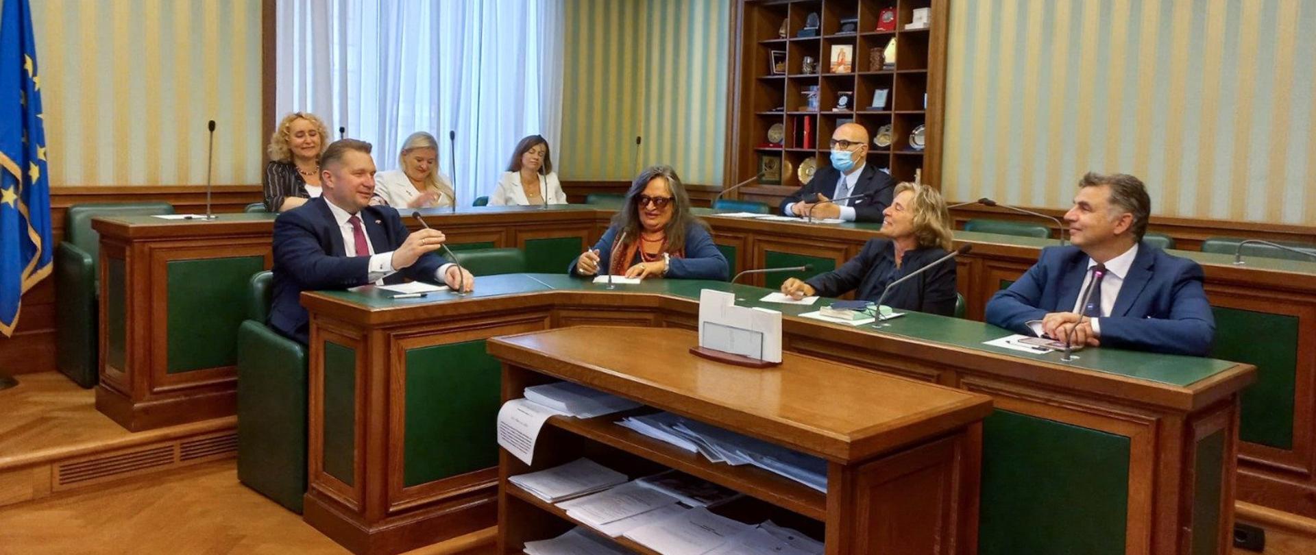 Minister Edukacji i Nauki spotkał się z Przewodniczącą Komisji Spraw Zagranicznych w Senacie Republiki Włoskiej