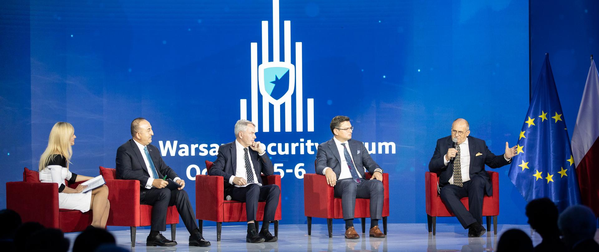 Minister Zbigniew Rau takes part in Warsaw Security Forum