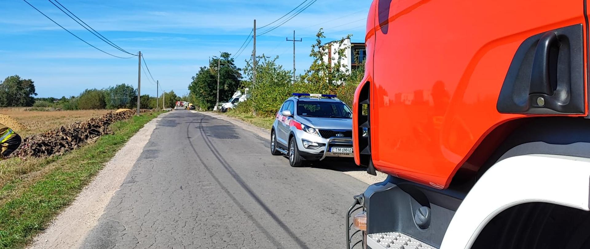Działania straży pożarnej przy uszkodzonym gazociągu średniego ciśnienia