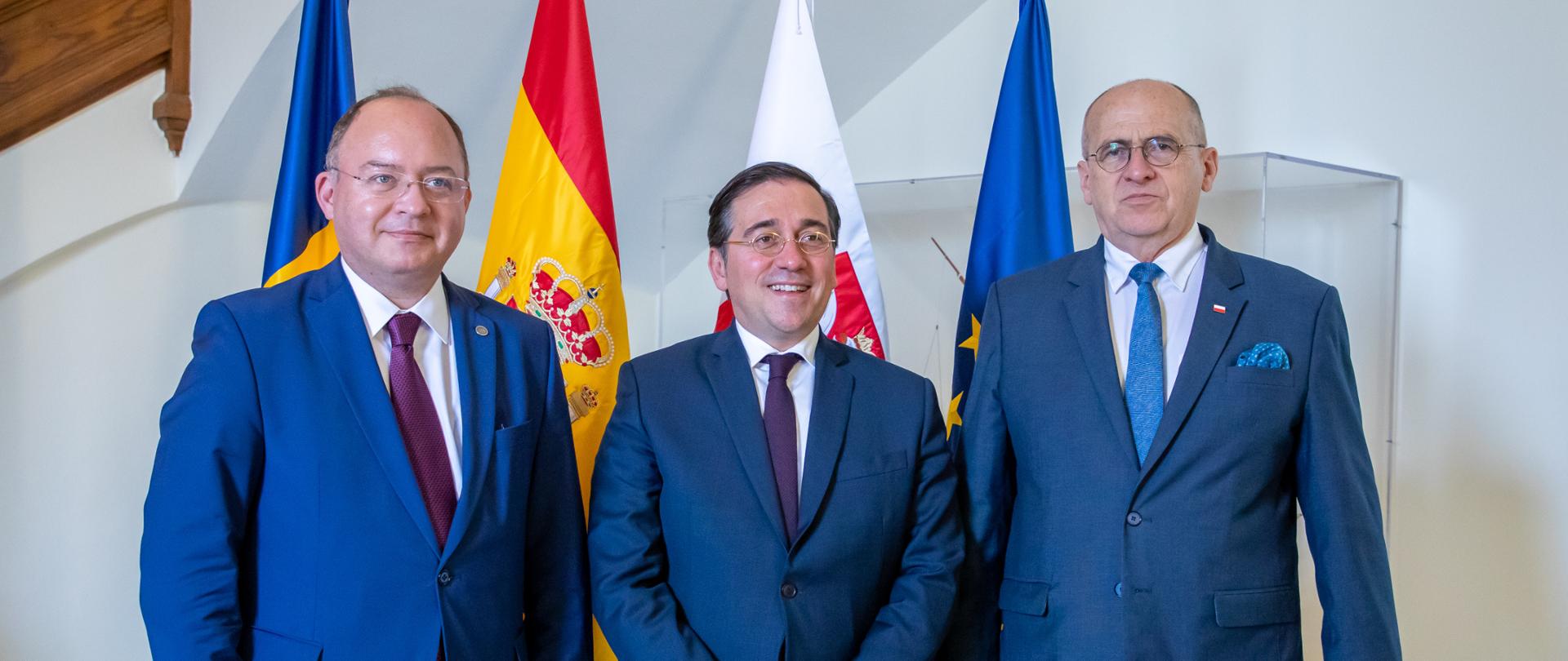 Zbigniew Rau uczestniczył w spotkaniu trójstronnym z udziałem szefów dyplomacji Polski, Hiszpanii i Rumunii