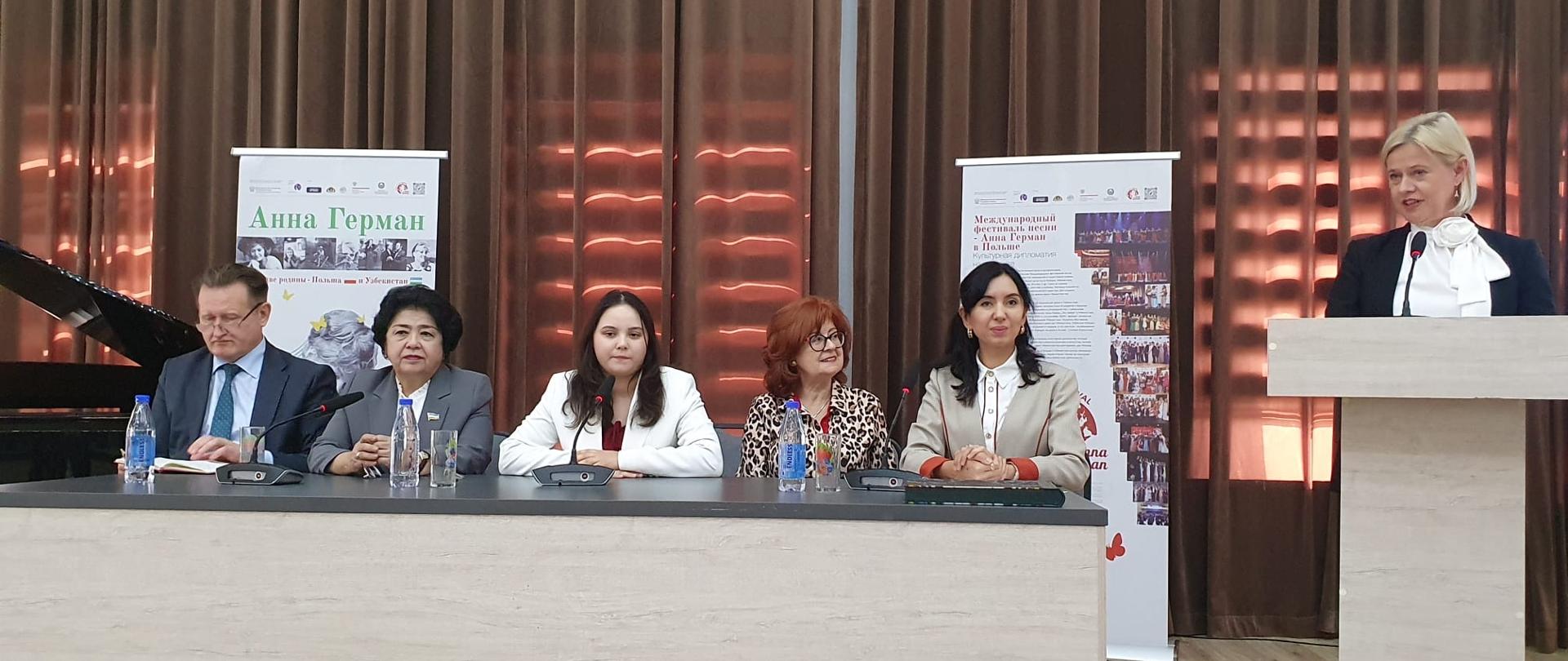 Wizyta wiceminister kultury Bożeny Żelazowskiej w Uzbekistanie, fot. MKiDN