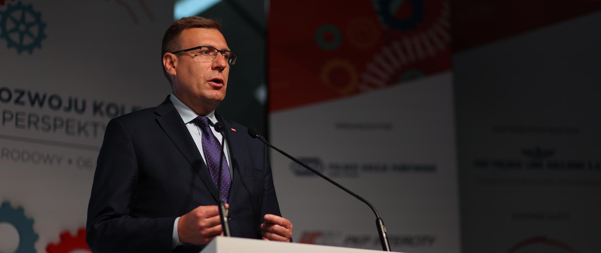 Wiceminister Maciej Małecki na Kongresie Rozwoju Kolei