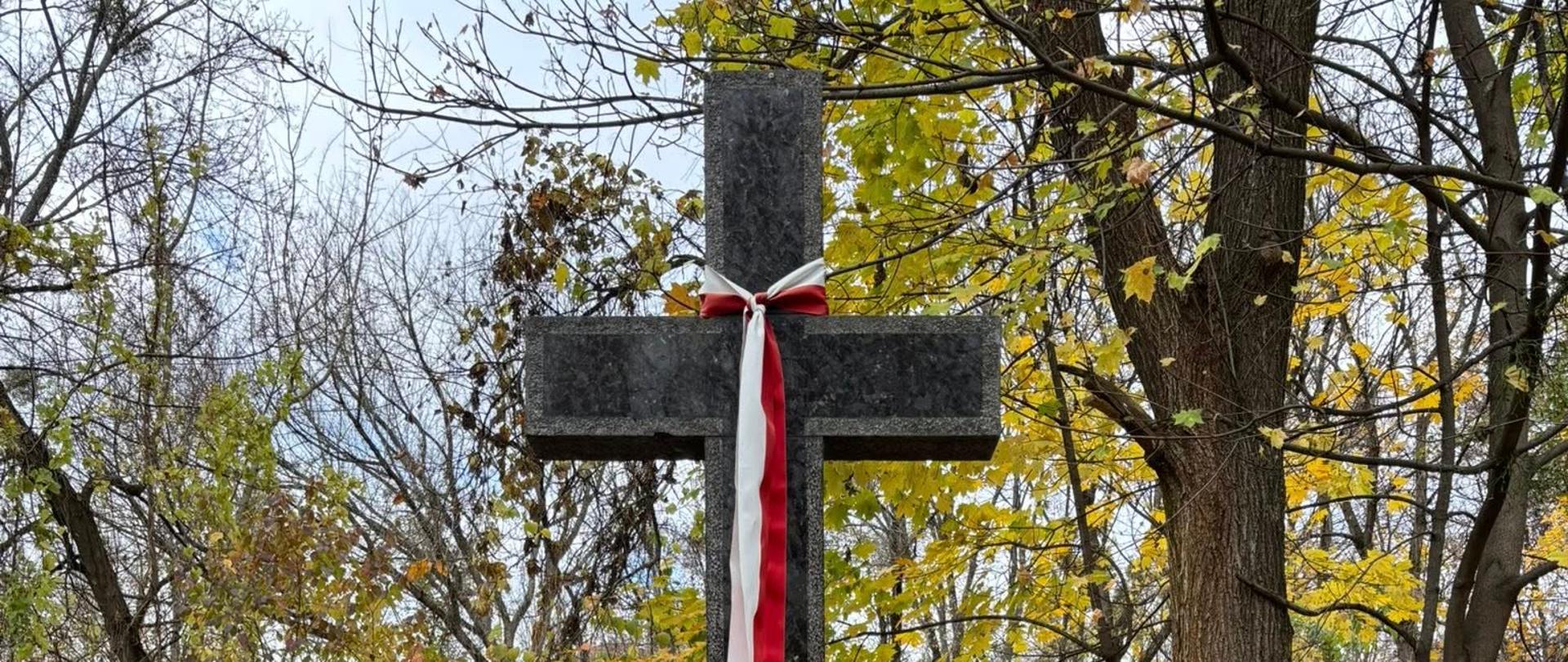 1_листопада_кладовище