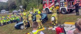 14 września na przejeździe kolejowo-drogowym w miejscowości Koszewnica (gm. Kotuń) miała miejsce kampania społeczna „Bezpieczny przejazd”, w której udział wzięli strażacy z Komendy Miejskiej Państwowej Straży Pożarnej w Siedlcach oraz OSP Broszków i OSP Żeliszew.