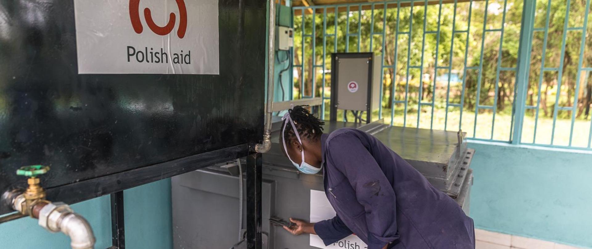 Polska pomoc 2020: ekologiczna spalarnia śmieci dla szpitala Sultan Hamud Subcounty Hospital w hrabstwie Makueni w Kenii