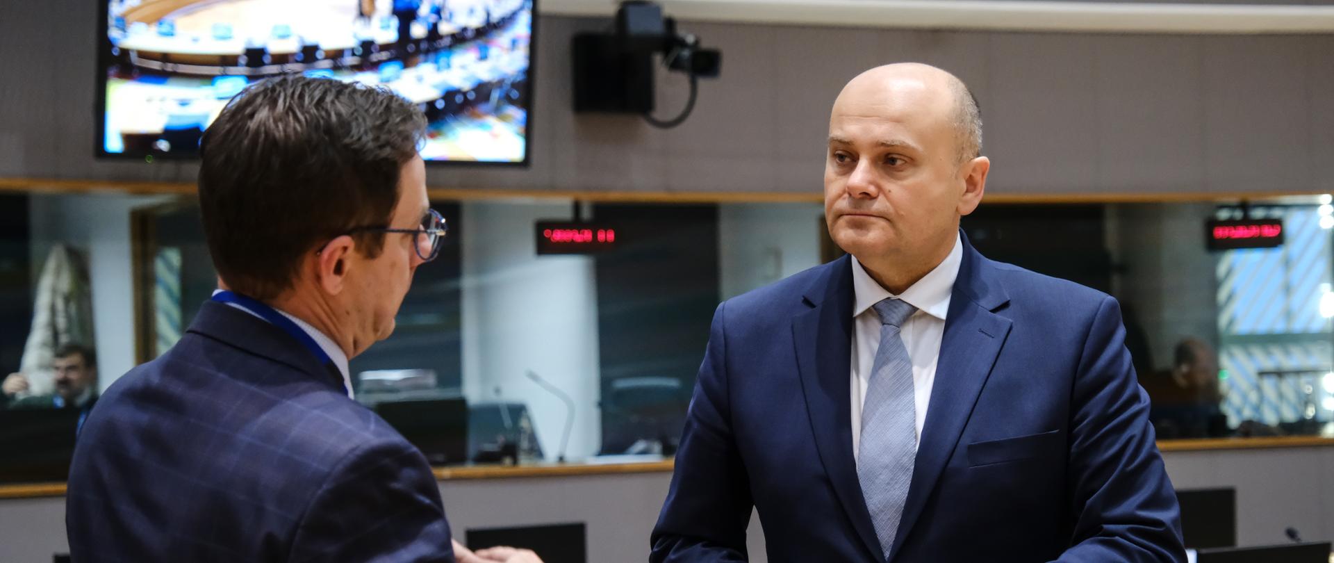 Minister finansów Andrzej Kosztowniak na posiedzeniu Rady ECOFIN w Brukseli, źródło Komisja Europejska