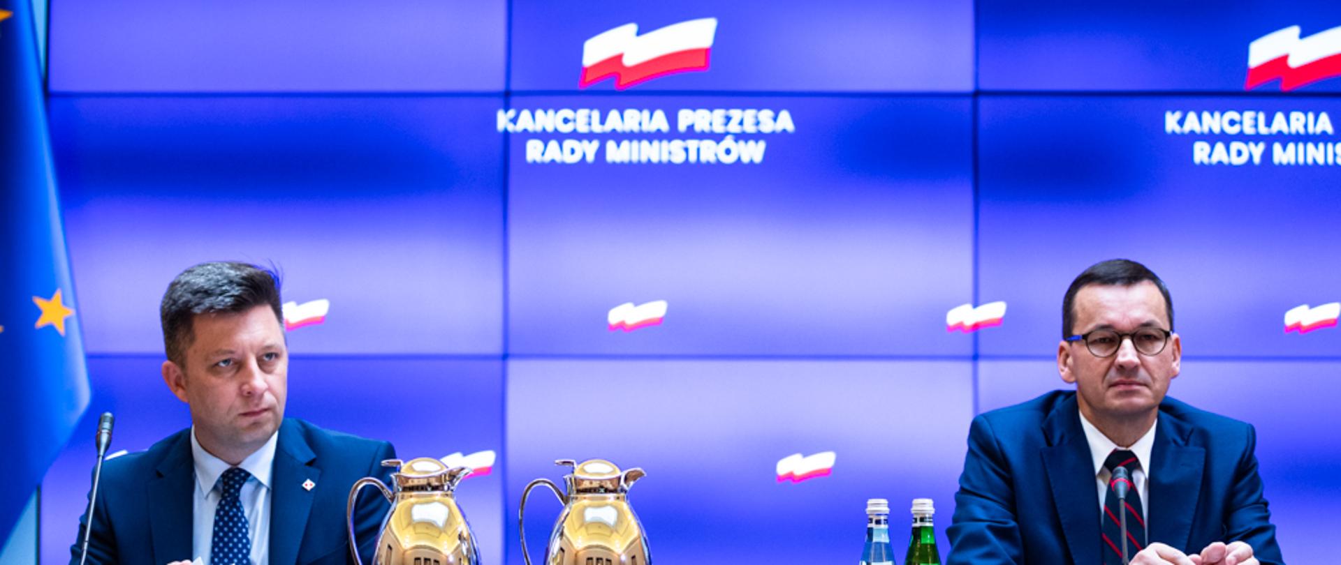 Premier podczas spotkania z opozycją.