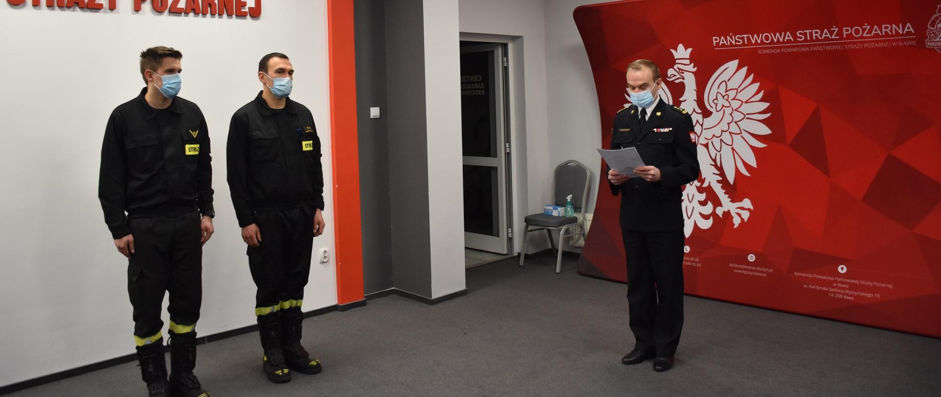 Awansowania strażacy 