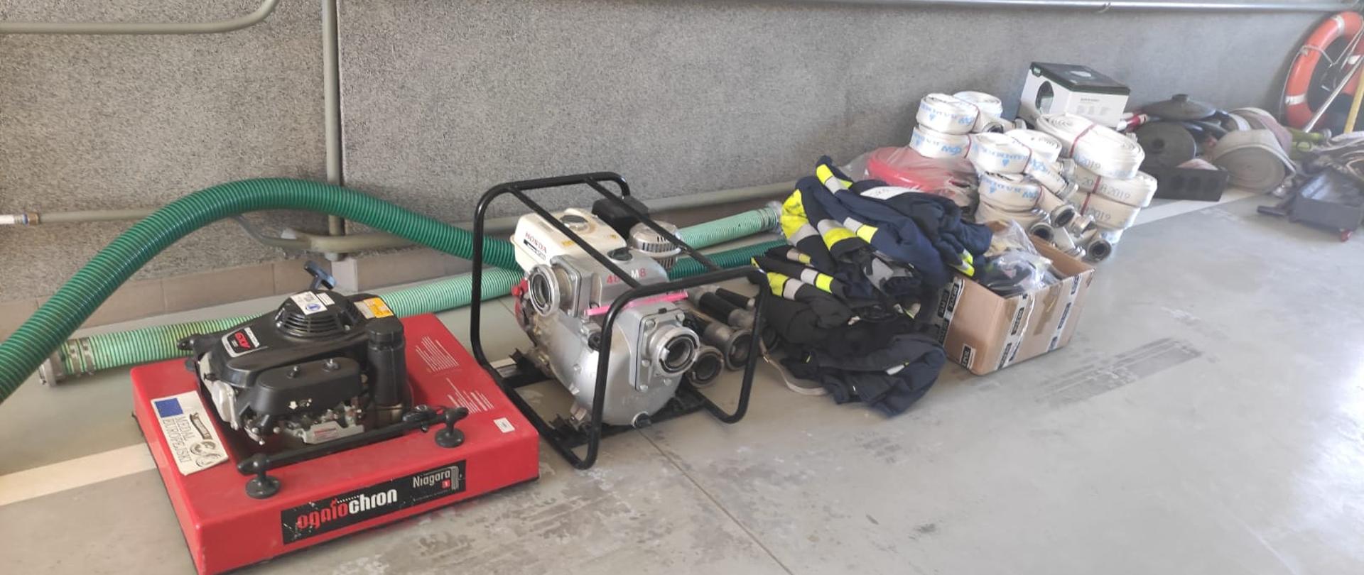 Zdjęcie przedstawia sprzęt rat-gaśniczy