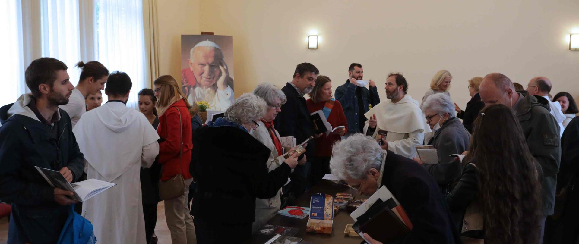 Megemlékezés II. János Pál pápa születésének 100. évfordulójáról Debrecenben
