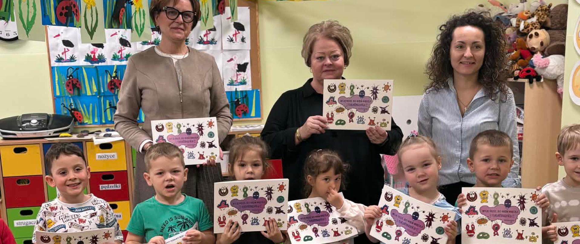 MYJĘ RĘCE BO WIEM WIĘCEJ