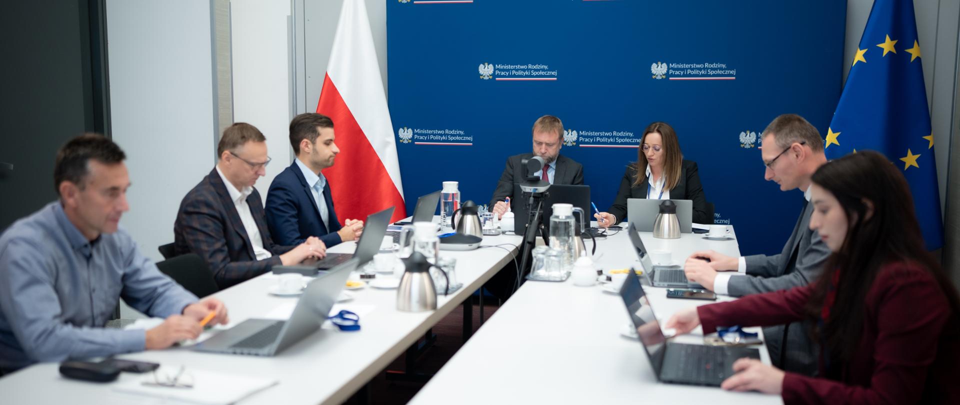 Trzecie posiedzenie Zespołu ds. Skróconego Czasu Pracy 