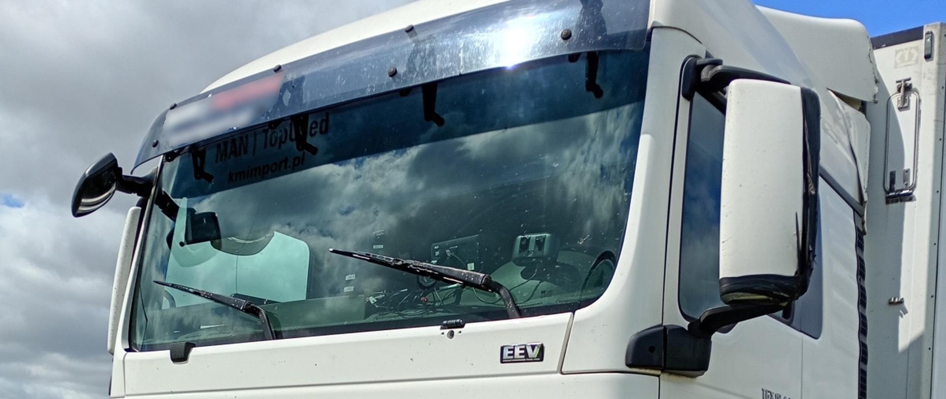 Kontrola na drodze krajowej nr 32 w Granowie.