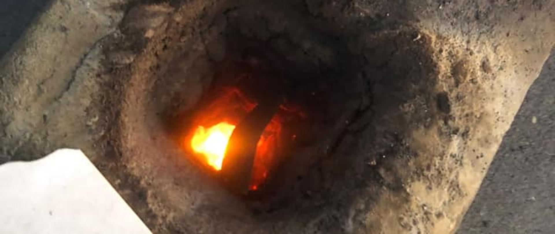 Pożar sadzy w przewodzie kominowym.