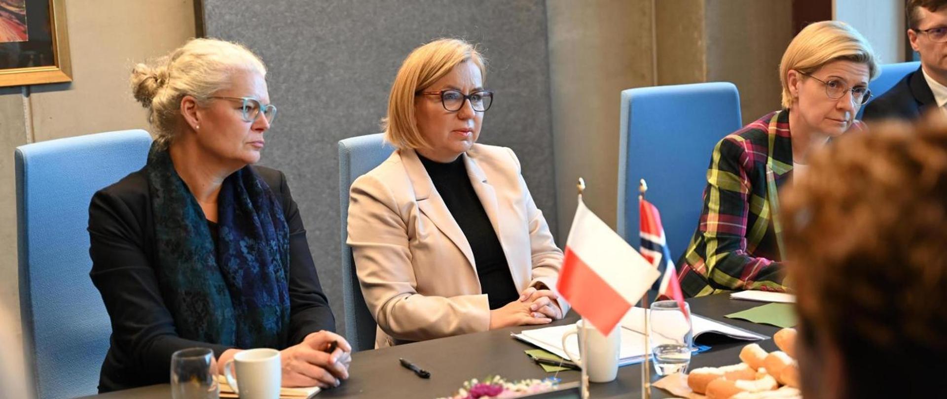 Minister Paulina Hennig-Kloska in talks in Norway