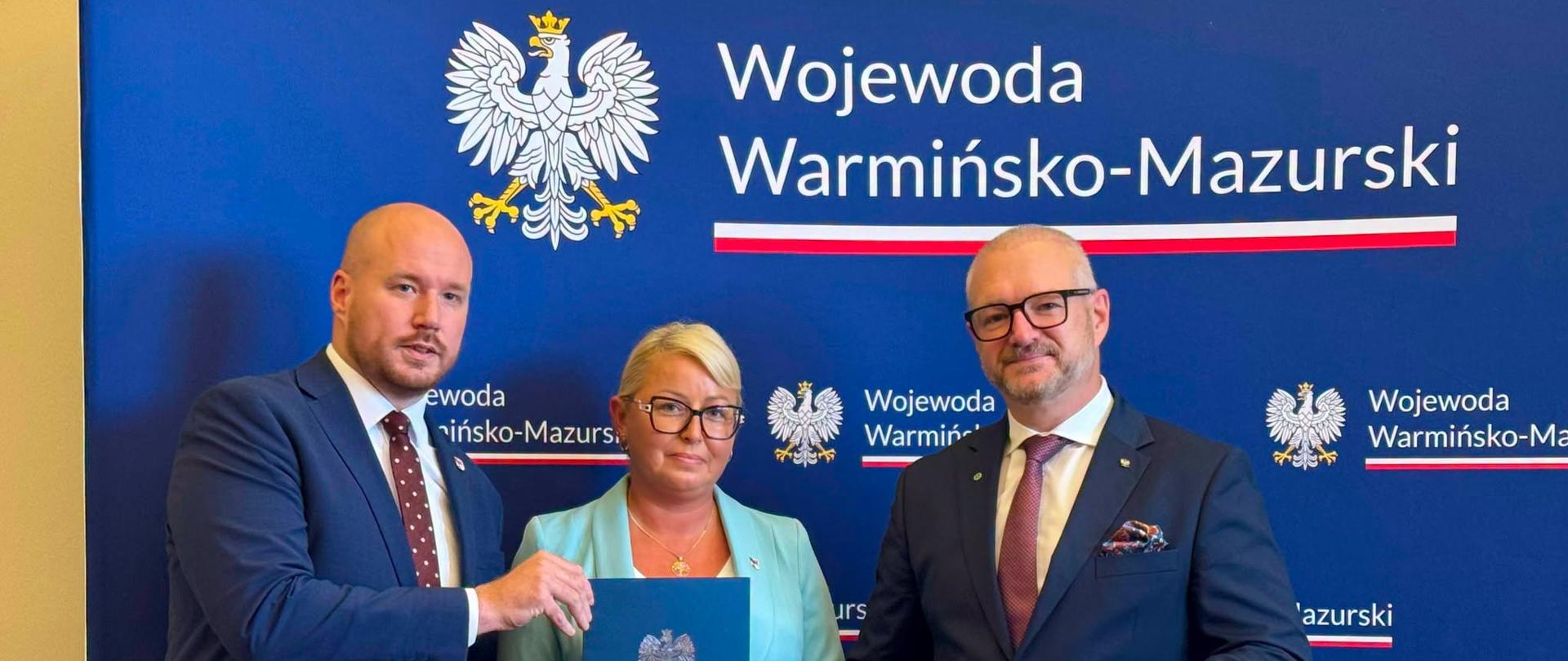 Wojewoda Król podpisał umowy. Ponad 1,1 mln zł dla samorządów z programu „Razem bezpieczniej”