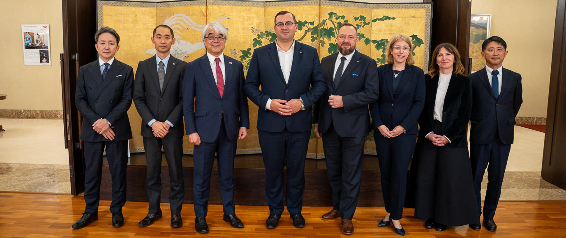 Ambasador Japonii w Polsce Akira Kono z ministrem rolnictwa Stefanem Krajewskim (fot. MRiRW)
