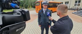 O szczegółach i dotychczasowych wynikach akcji wzmożonych kontroli autobusów szkolnych mówił przed kamerą Mazowiecki Wojewódzki Inspektor Transportu Drogowego Zbigniew Kapciak.