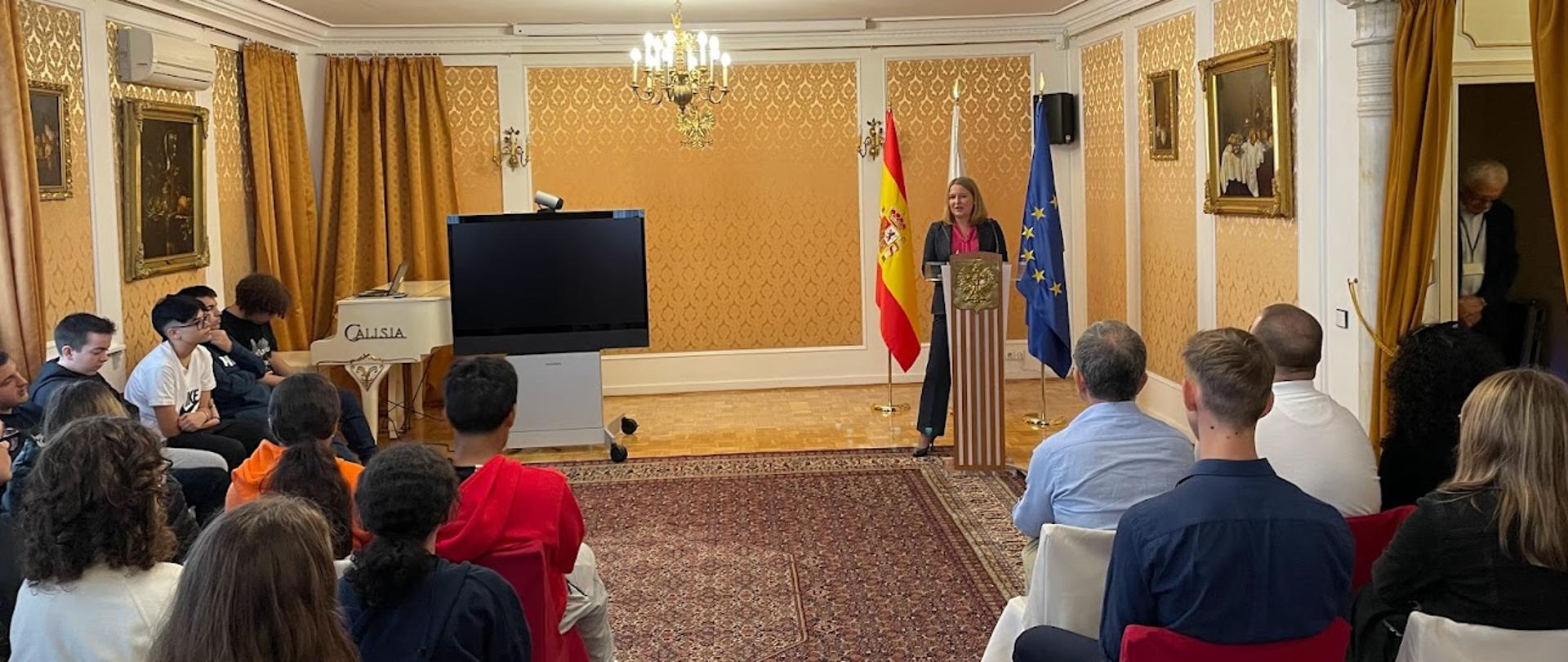 Spotkanie_Ambasador_z_młodzieżą